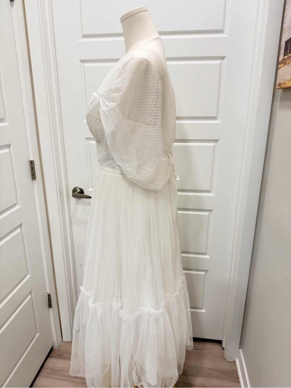 🔥Ethereal White Tulle Midi Dress - Picture 10 of 12